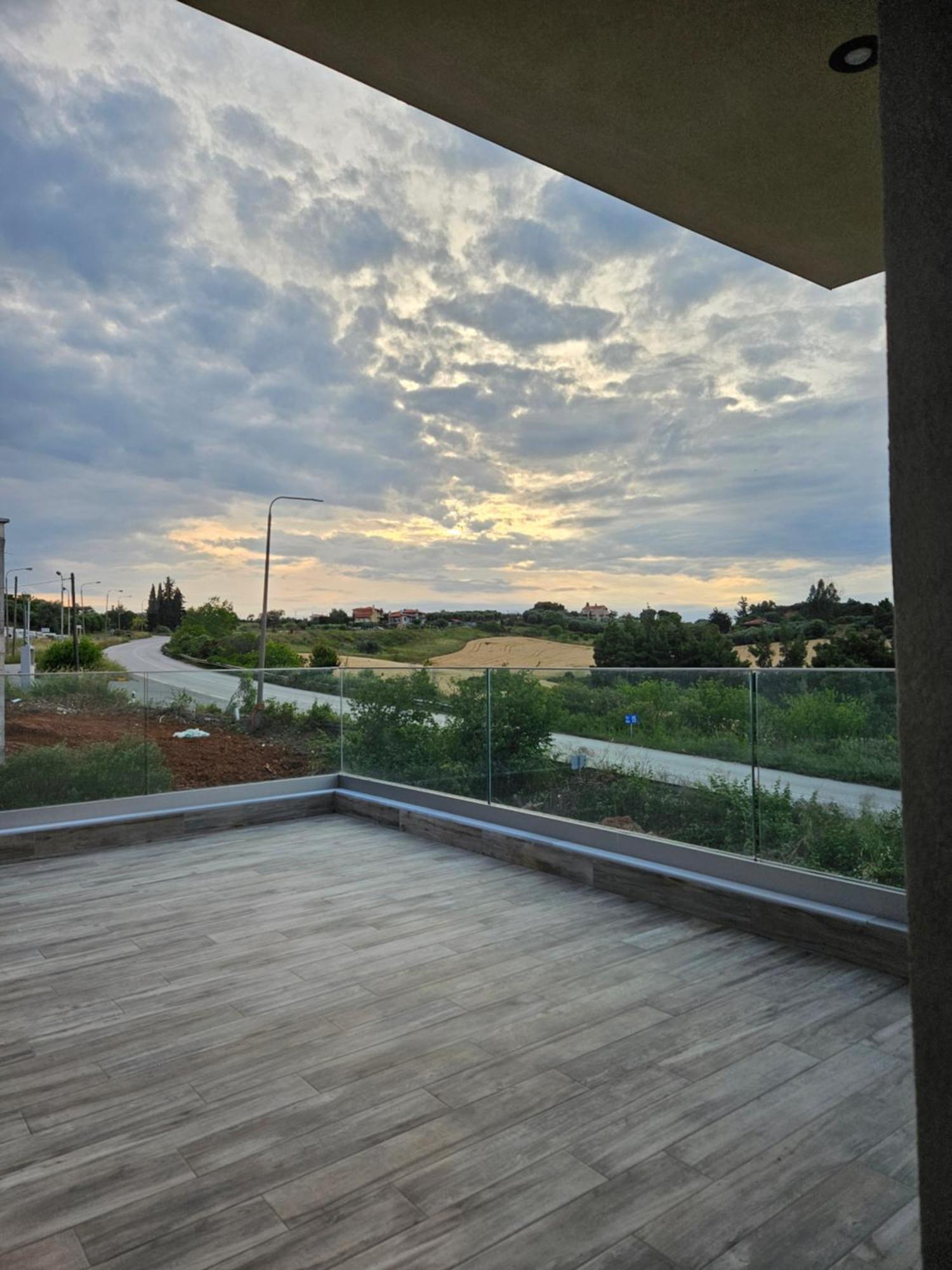 Marivar Living Apartment Nea Fokea